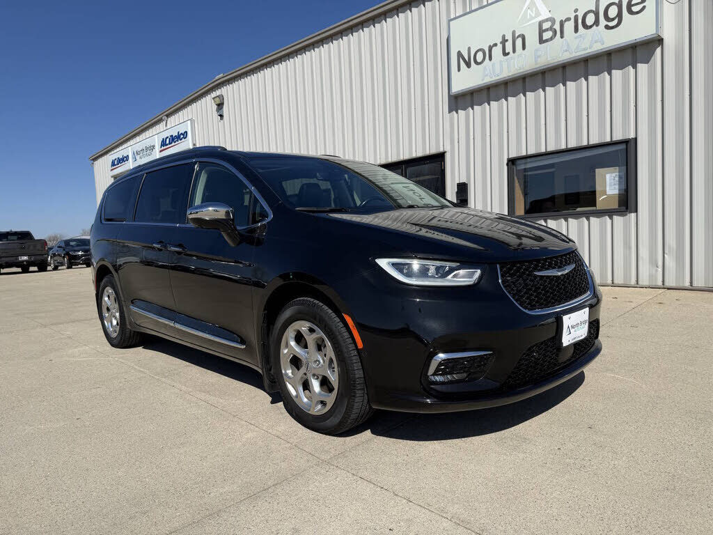 2021 CHRYSLER Pacifica