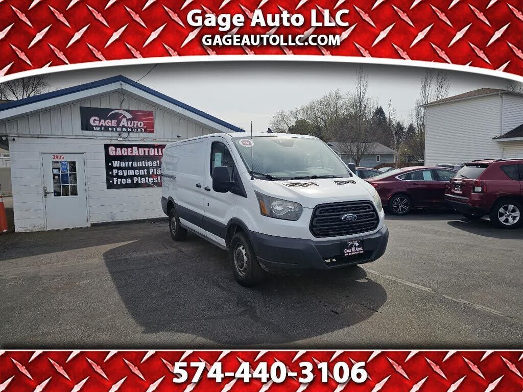 2015 FORD Transit