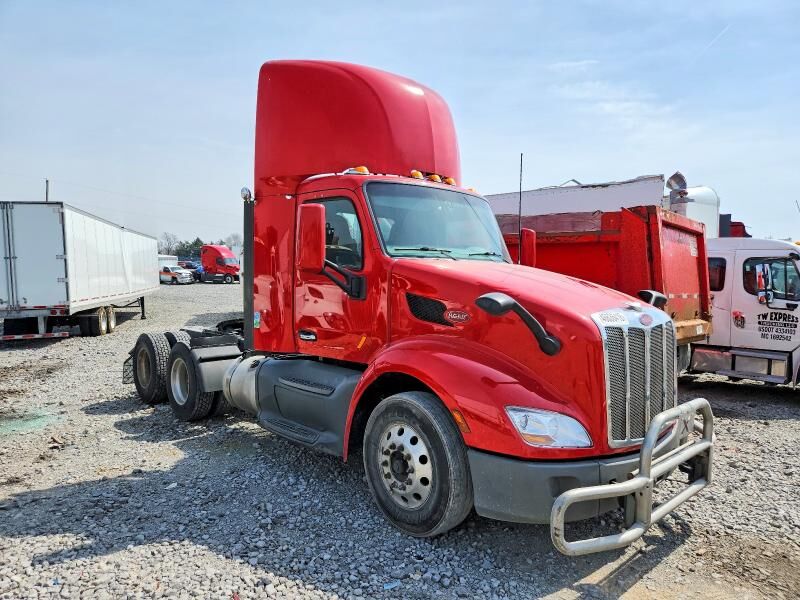 2021 PETERBILT 579
