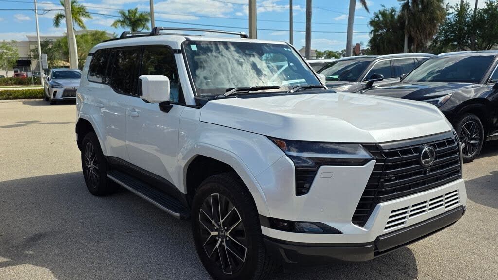 2024 LEXUS GX