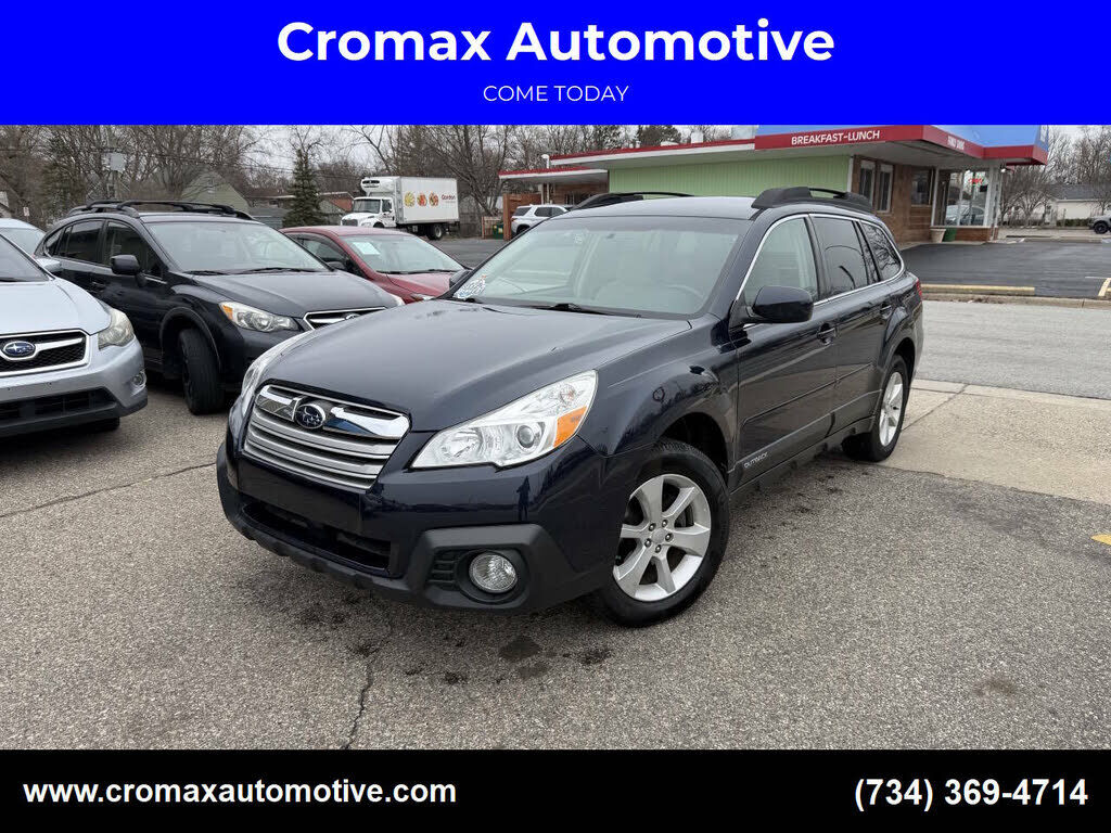 2013 SUBARU Outback