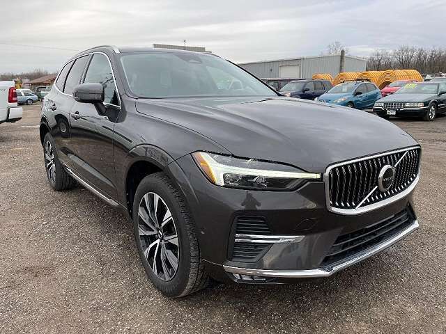 2023 VOLVO XC60