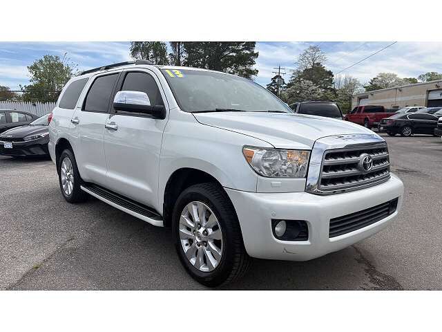 2013 TOYOTA Sequoia