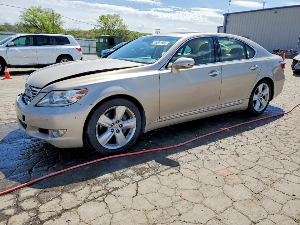 2010 LEXUS LS