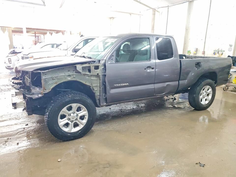 2012 TOYOTA Tacoma