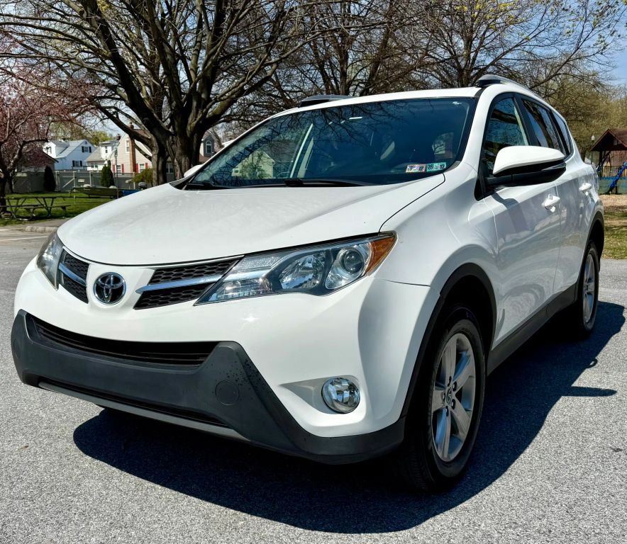 2015 TOYOTA RAV4