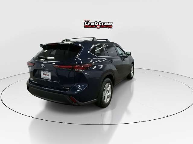 2025 TOYOTA Highlander