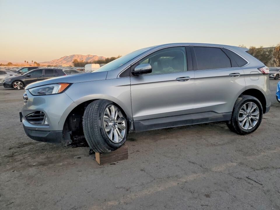 2022 FORD Edge
