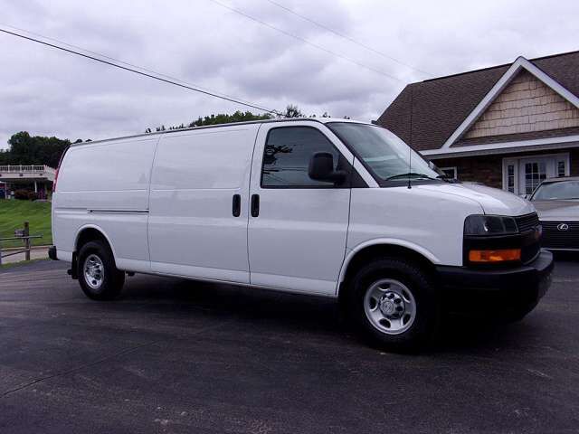 2019 CHEVROLET Express