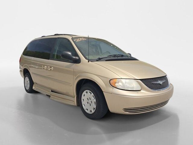2001 CHRYSLER Town and Country