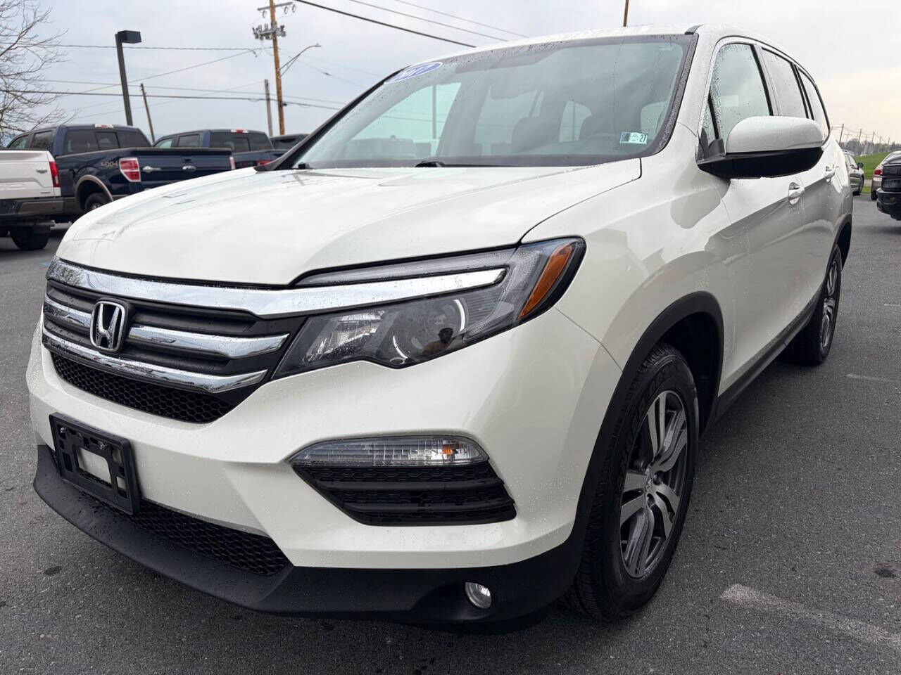 2017 HONDA Pilot