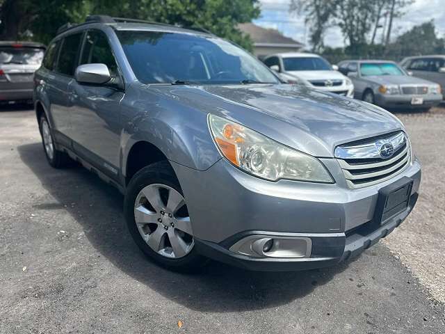 2011 SUBARU Outback