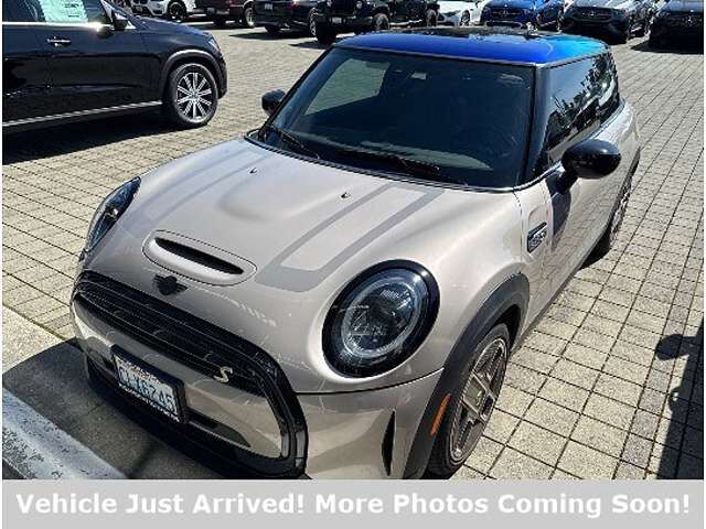 2022 MINI Hardtop