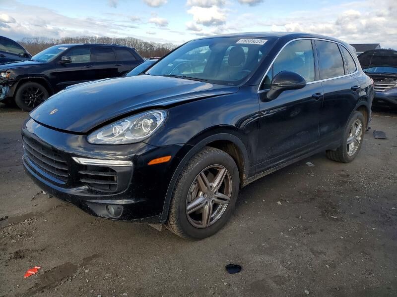 2015 PORSCHE Cayenne