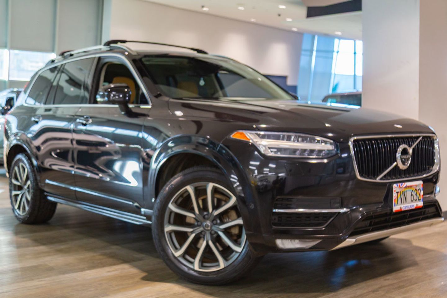 2019 VOLVO XC90