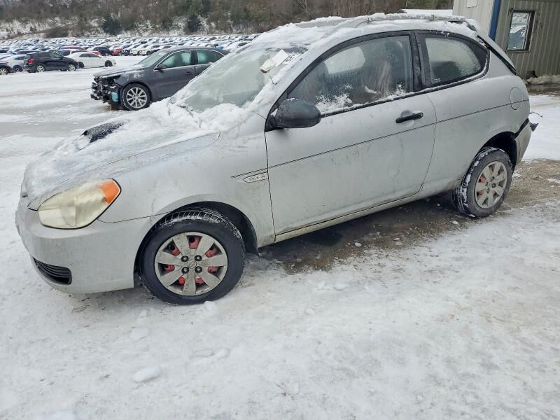 2009 HYUNDAI Accent