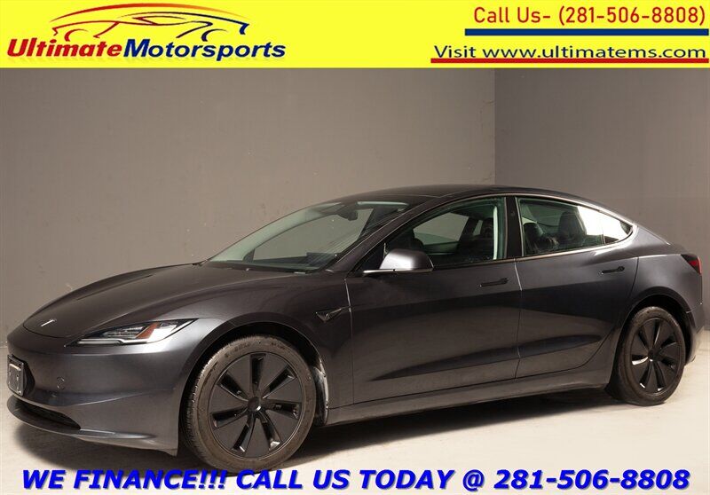 2024 TESLA Model 3