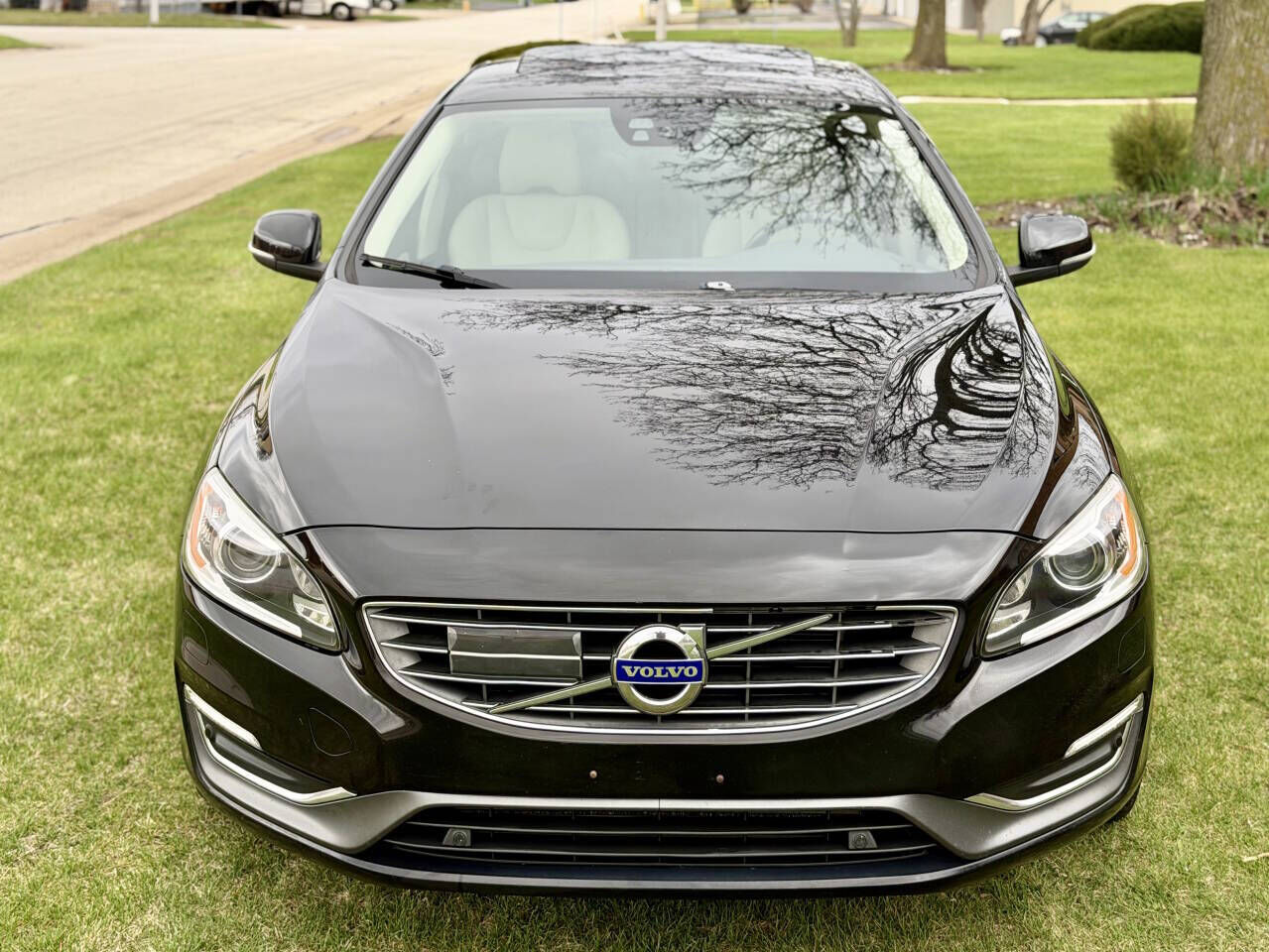 2017 VOLVO S60