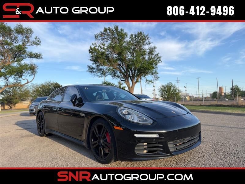 2015 PORSCHE Panamera