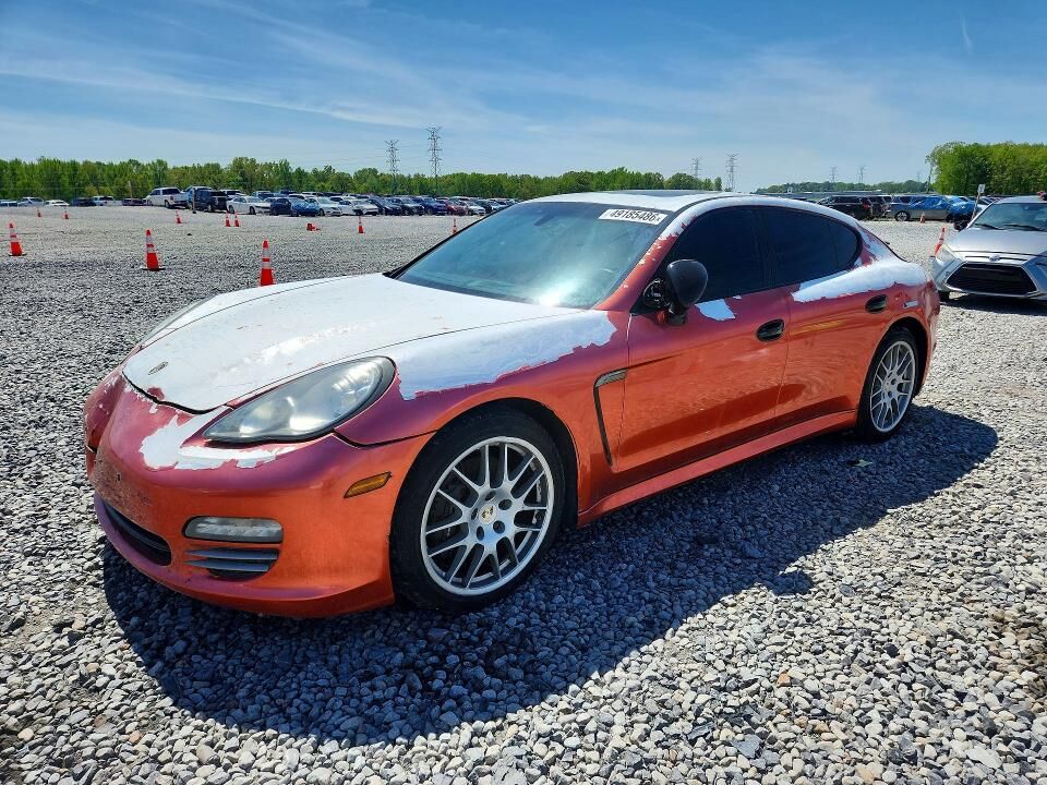 2011 PORSCHE Panamera