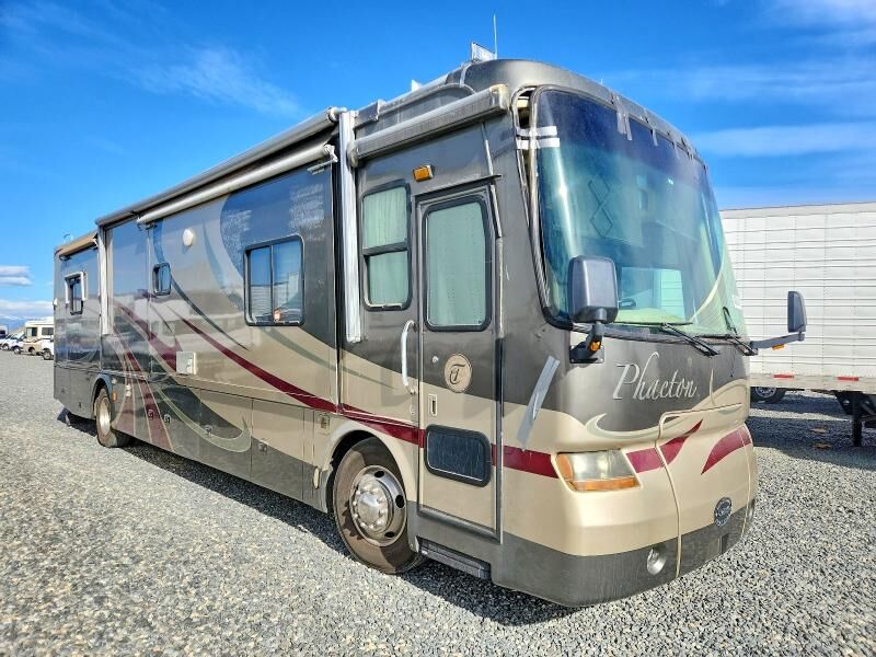 2006 FREIGHTLINER XC Raised Rail Rear Engine Motor Home Chassis