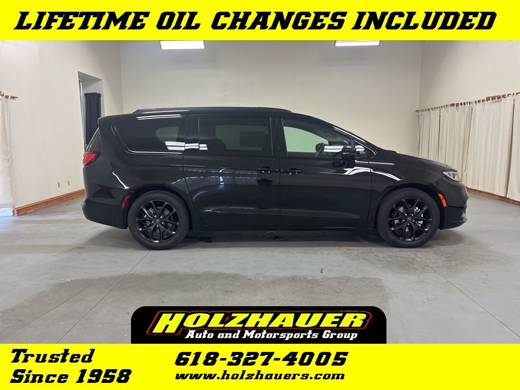 2026 CHRYSLER Pacifica