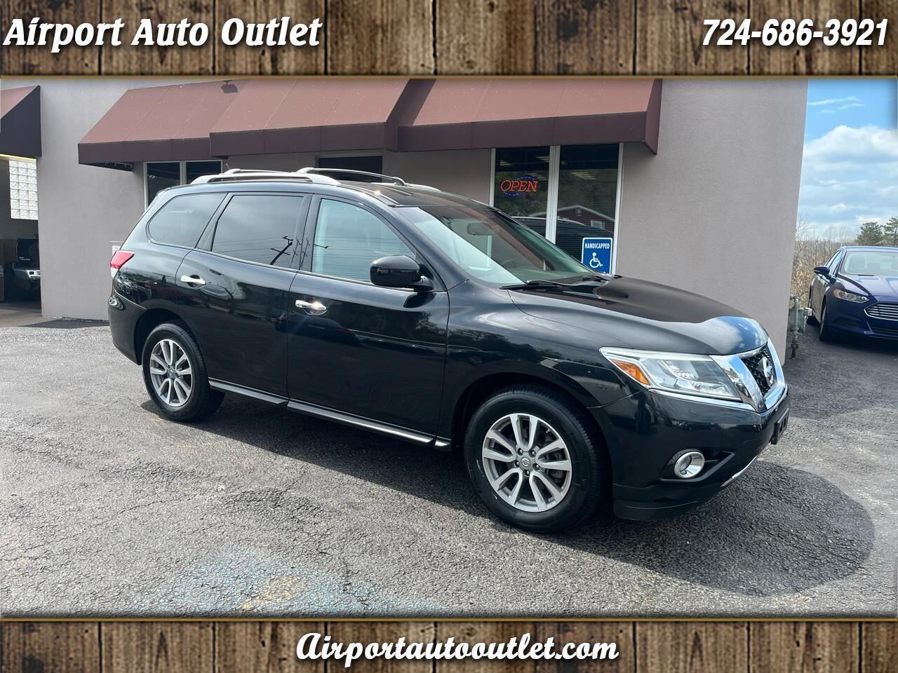 2016 NISSAN Pathfinder