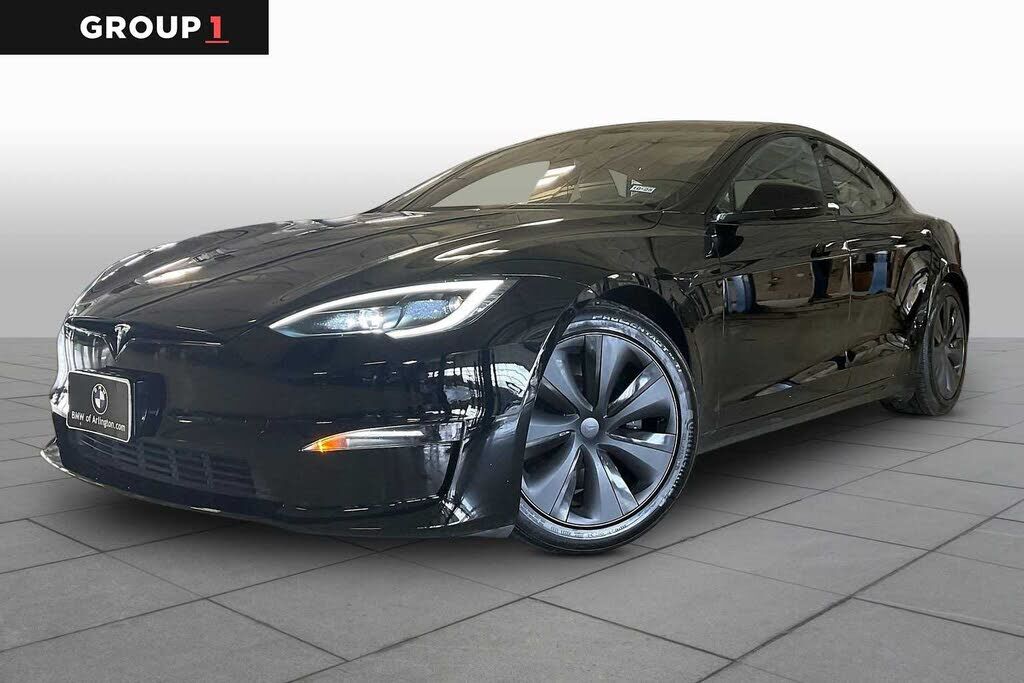 2024 TESLA Model S