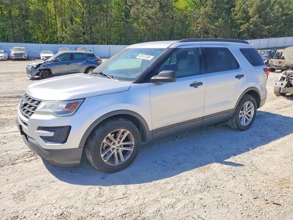 2017 FORD Explorer