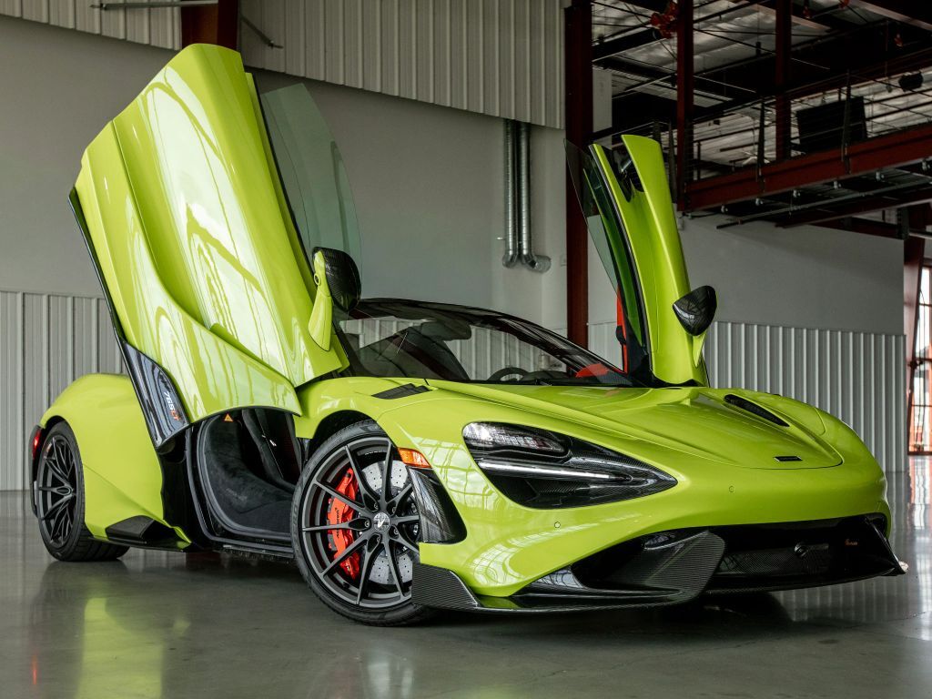 2022 MCLAREN 765LT