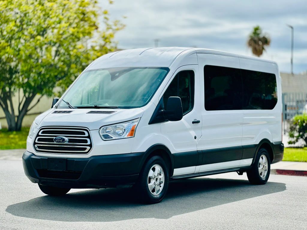 2019 FORD Transit