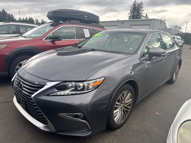 2016 LEXUS ES