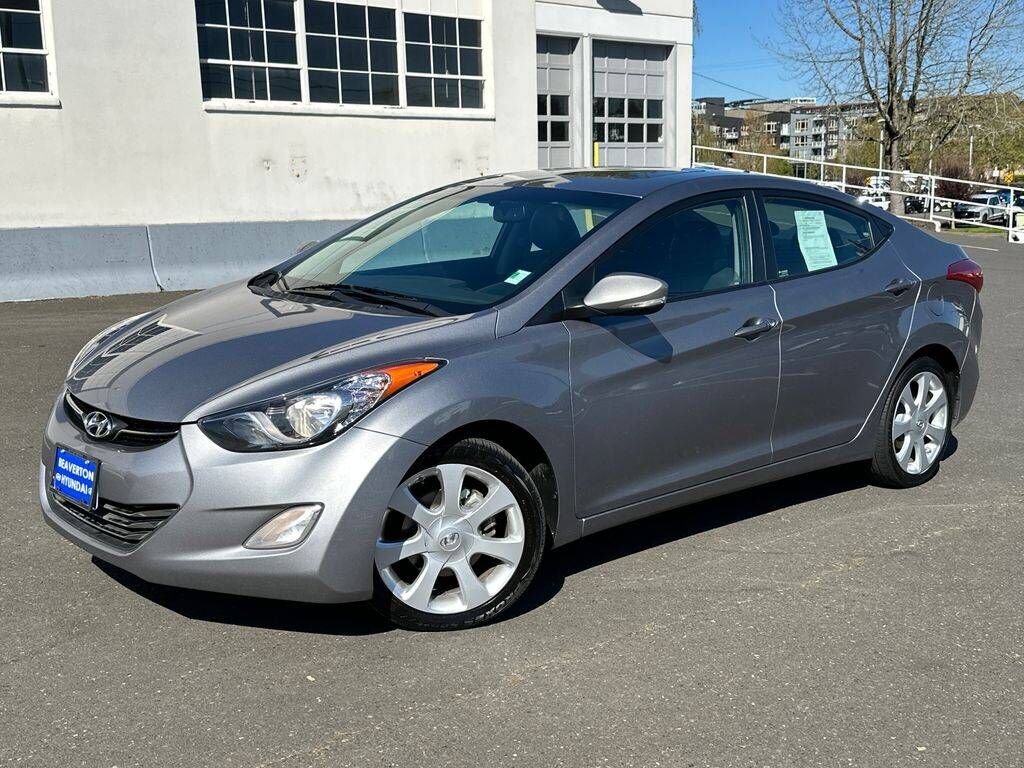 2012 HYUNDAI Elantra