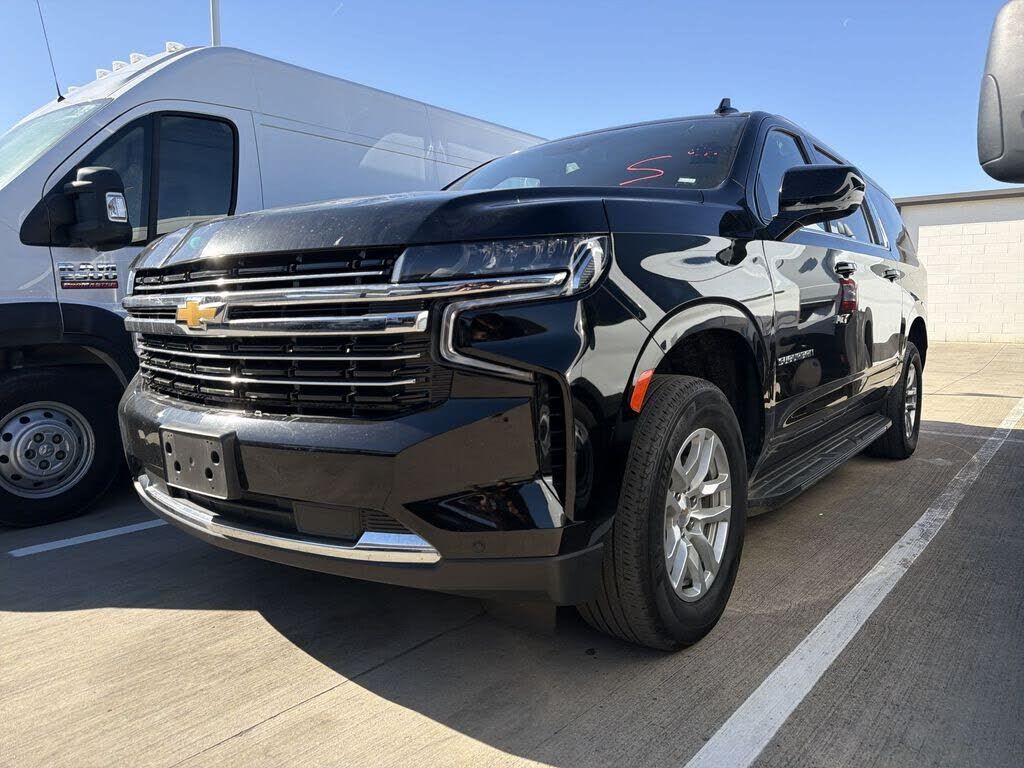 2024 CHEVROLET Suburban