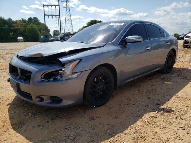 2011 NISSAN Maxima