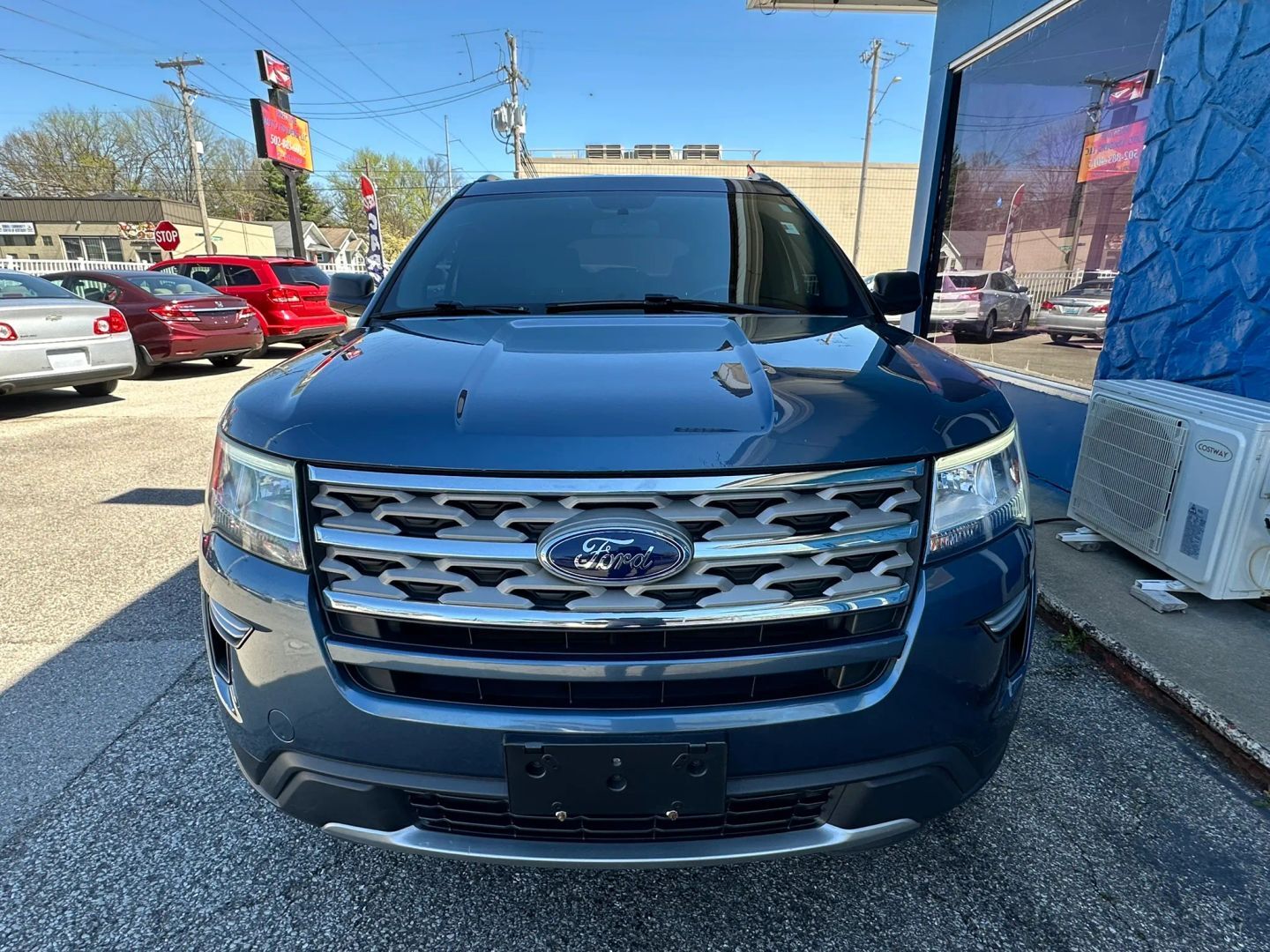 2018 FORD Explorer