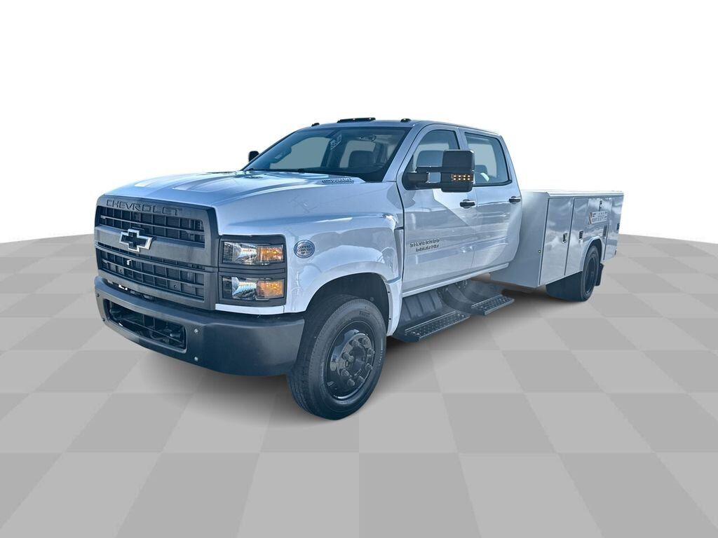 2024 GMC Silverado Medium Duty