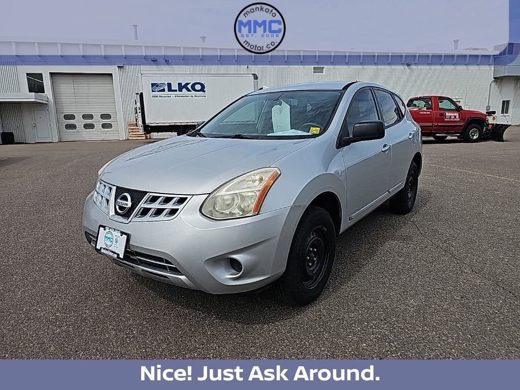 2011 NISSAN Rogue