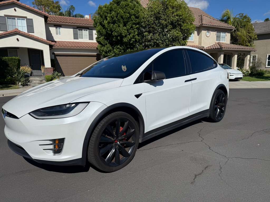 2018 TESLA Model X