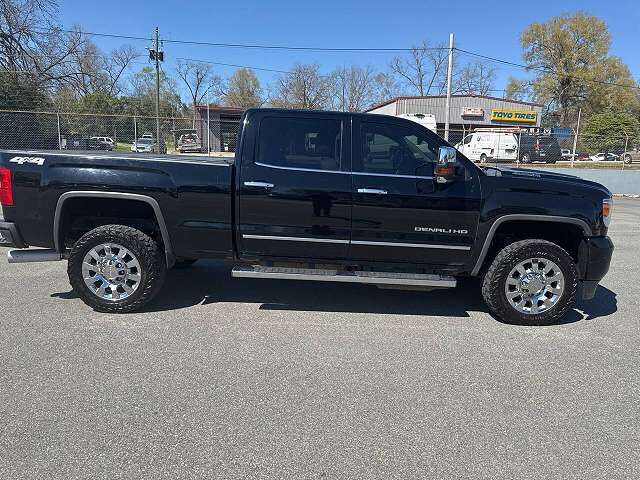 2017 GMC Sierra