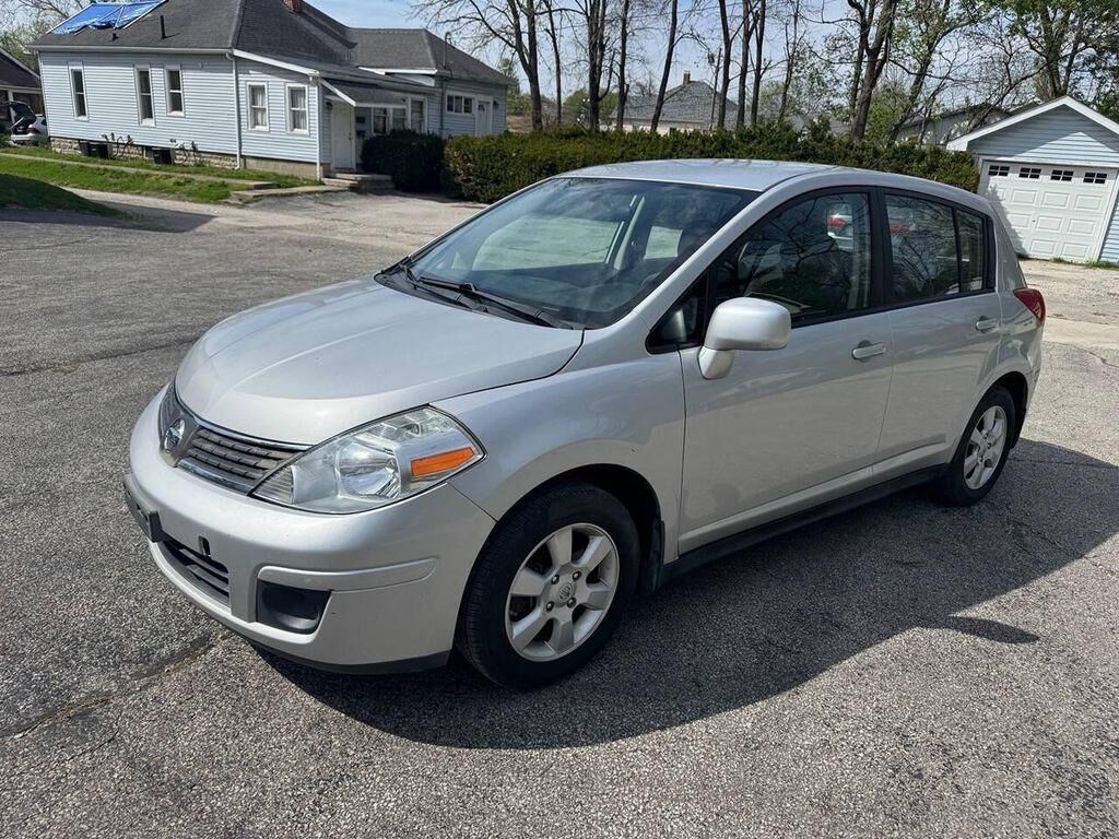 2009 NISSAN Versa