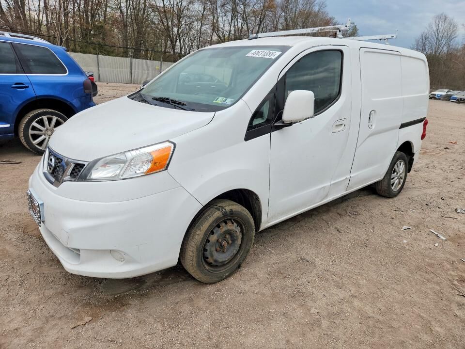2013 NISSAN NV200