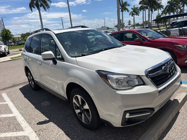 2017 SUBARU Forester