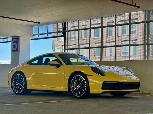 2020 PORSCHE 911