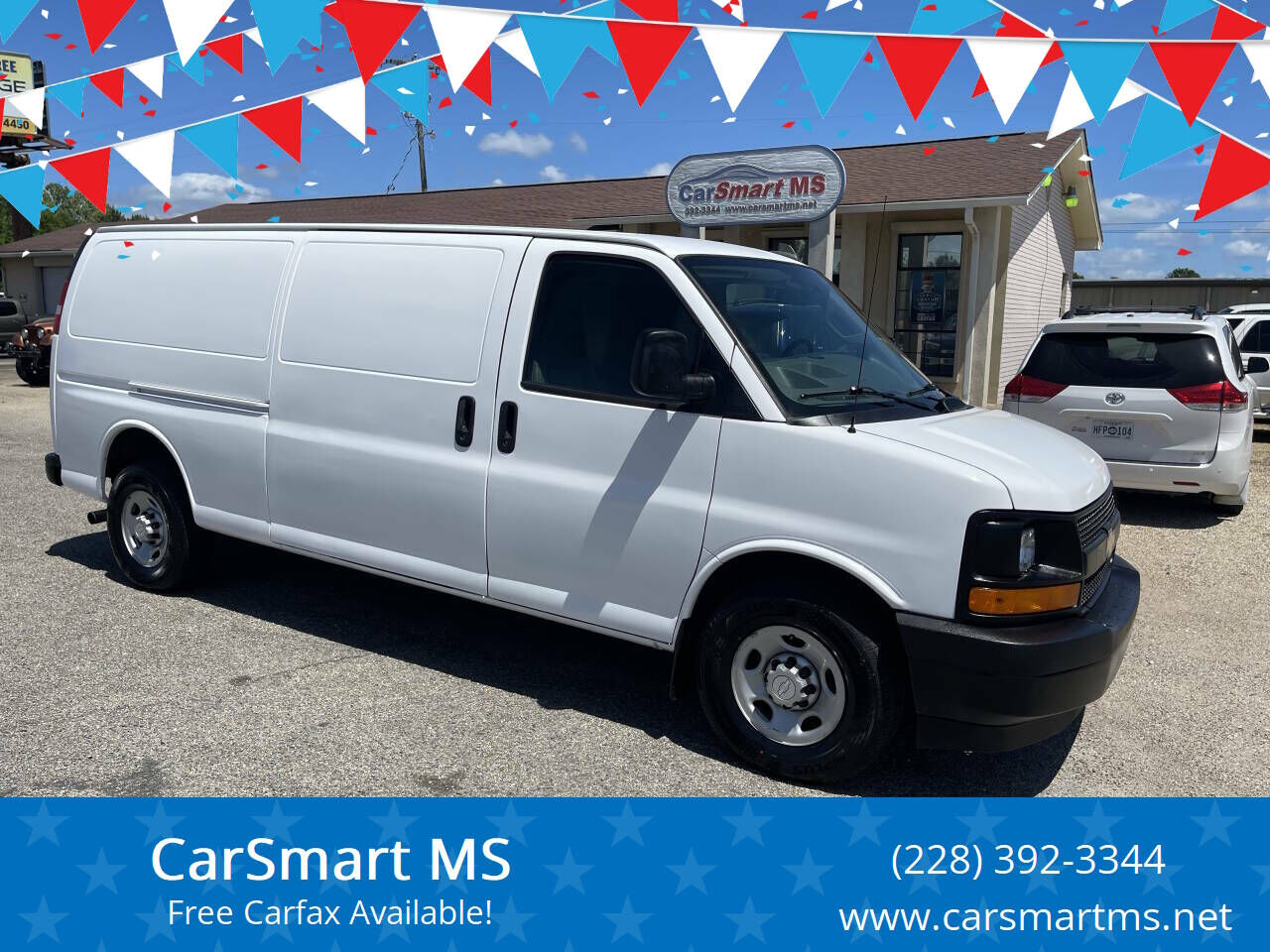 2017 CHEVROLET Express