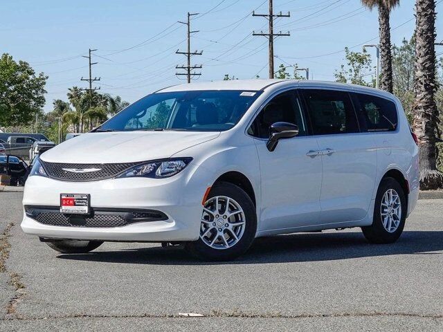 2026 CHRYSLER Voyager