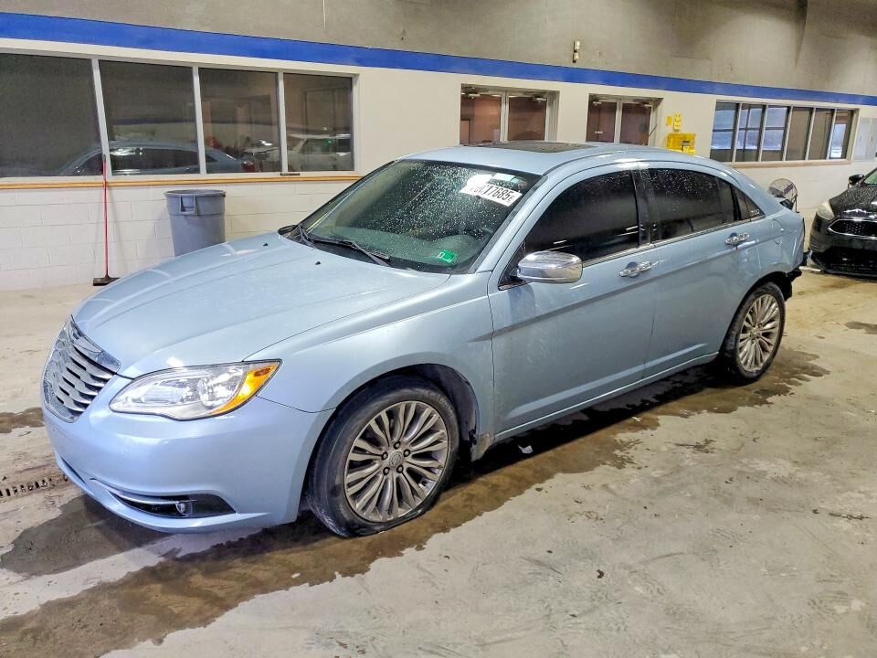 2012 CHRYSLER 200