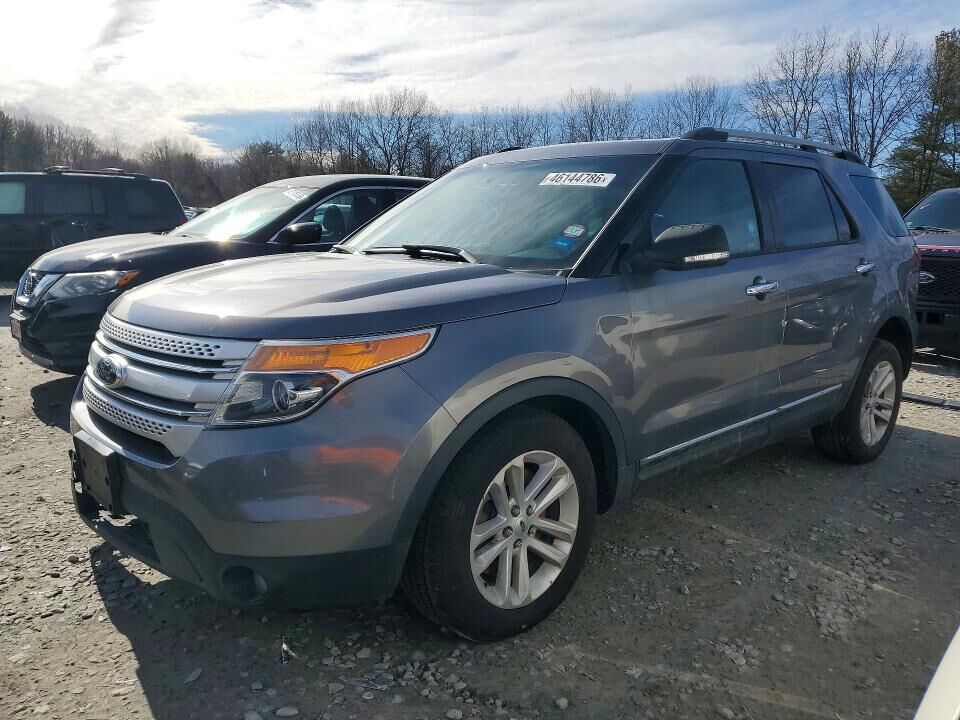 2014 FORD Explorer