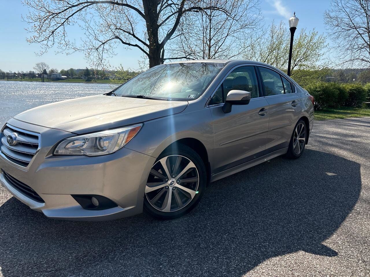 2016 SUBARU Legacy