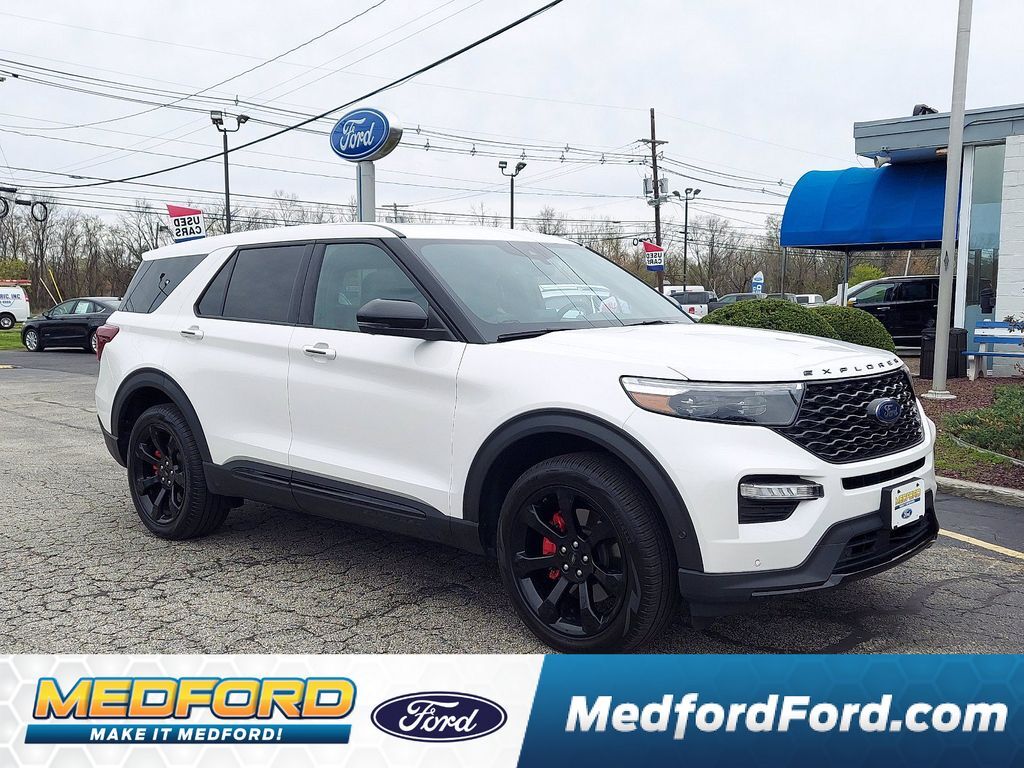 2022 FORD Explorer